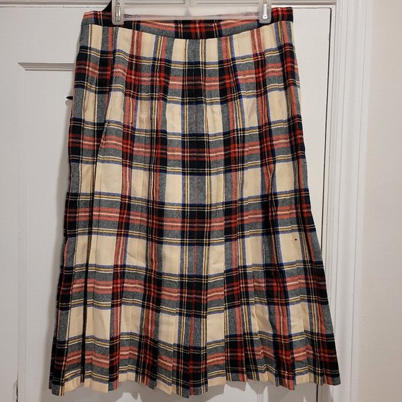 Glenisla Pleated Wool Wrap Skirt - Vintage - Picture 1 of 3